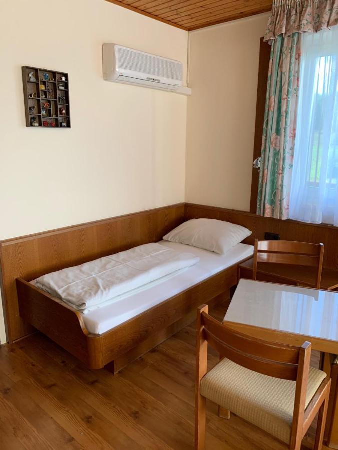 Hotel Arkadenhof Loipersdorf bei Fuerstenfeld Luaran gambar